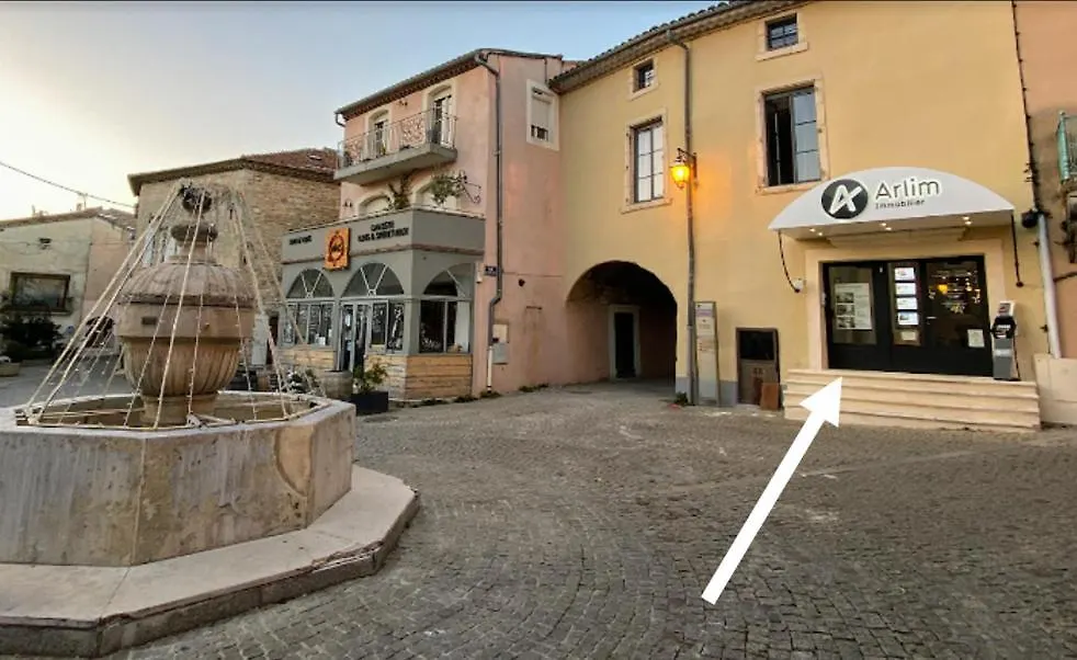La Villa Tria Castella Saint-Paul-Trois-Châteaux