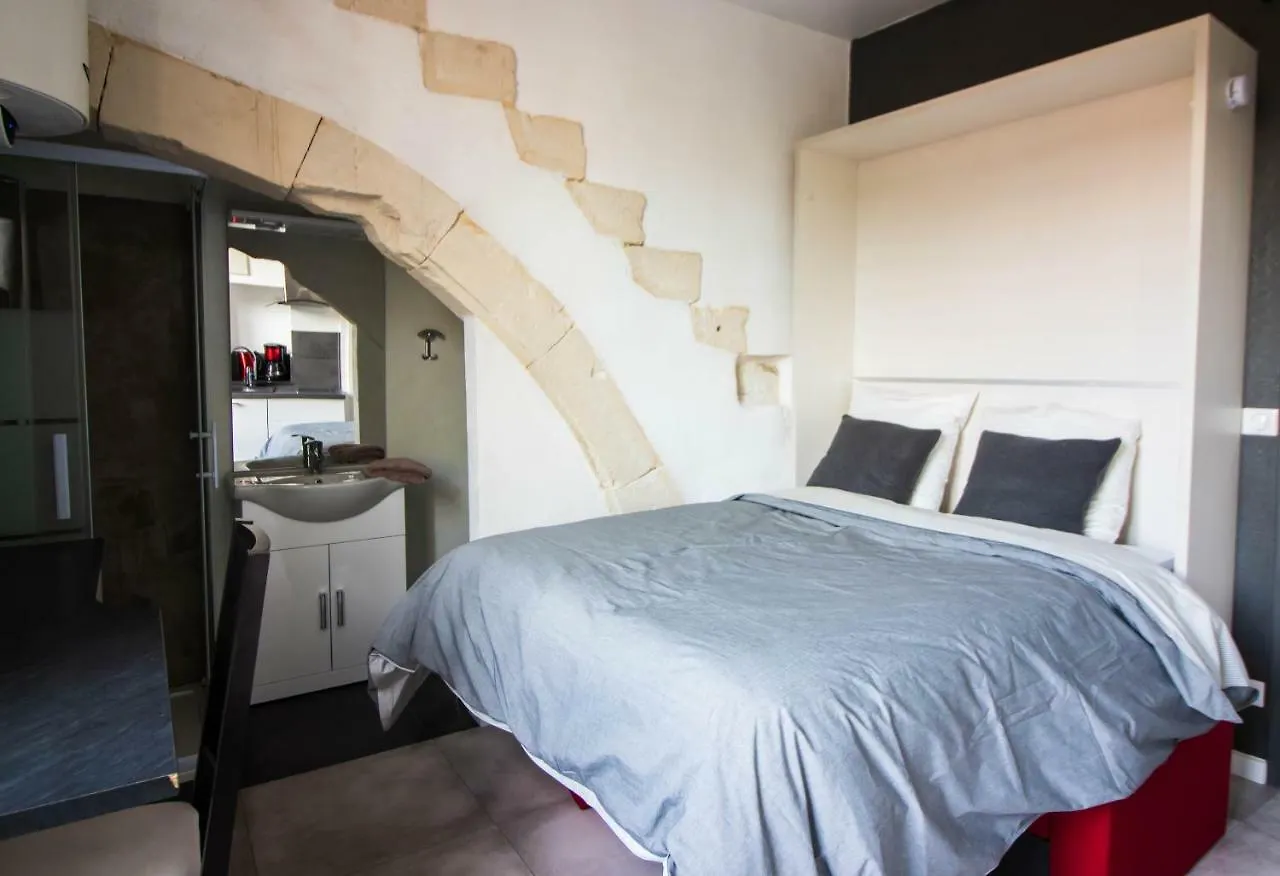 La Villa Tria Castella Saint-Paul-Trois-Châteaux